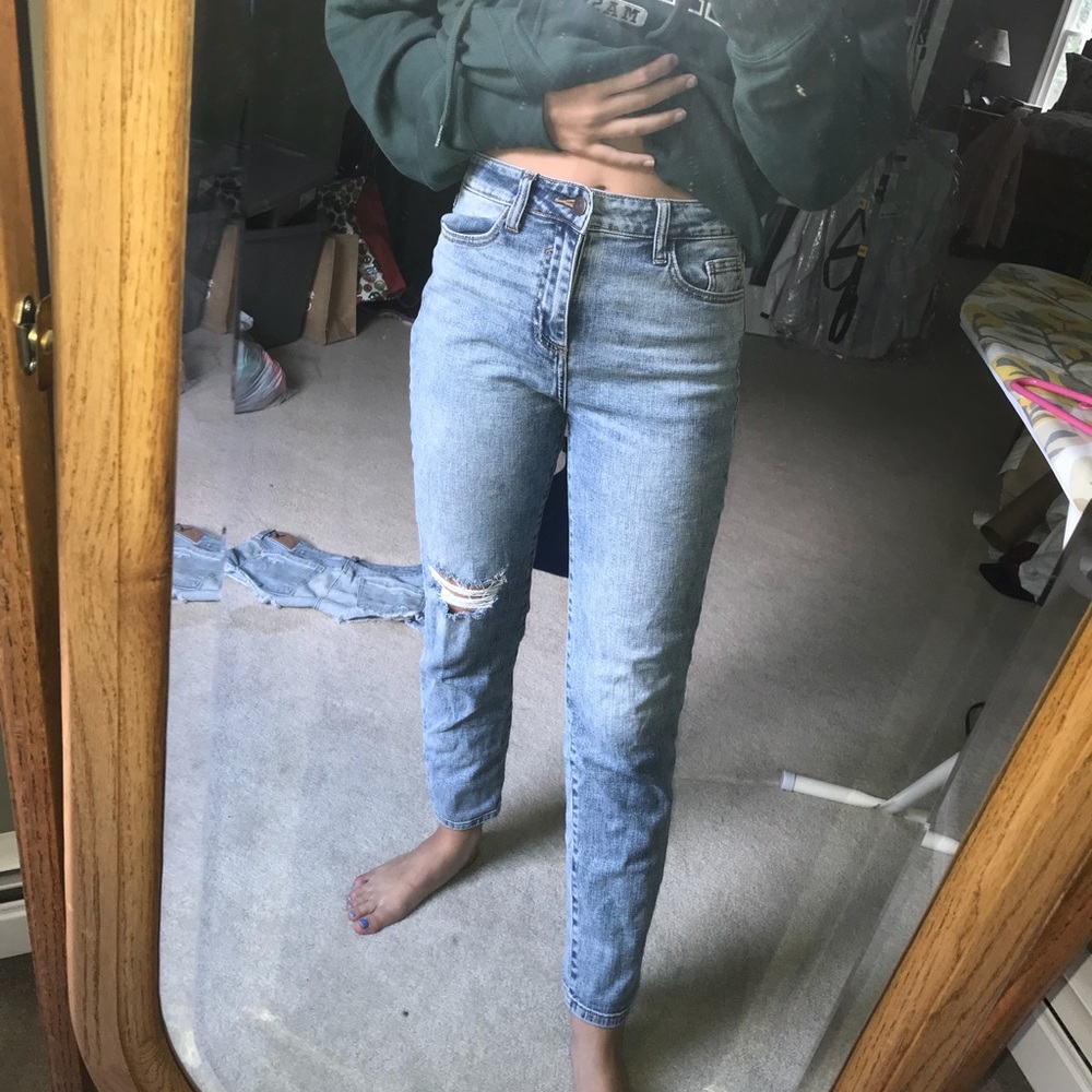 high waisted mom jeans